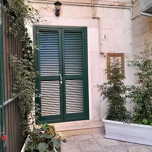 Appartamento Arco Felice, Giovinazzo